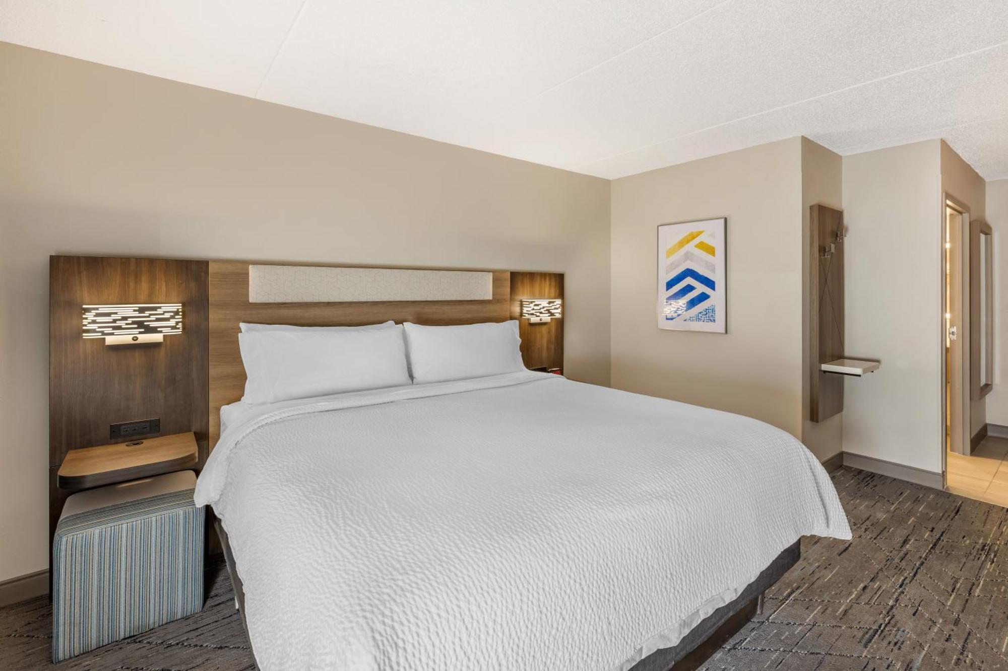 Holiday Inn Express Crestwood By Ihg Exterior foto